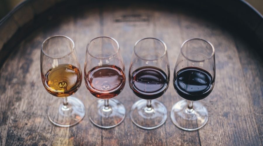Dégustation de vin proche Beaune, à la découverte de la Côte de Beaune et des Maranges, en Bourgogne